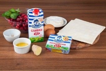 Теплые слоеные тарталетки с камамбером и клюквой Ингредиенты