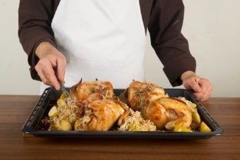 Цыплята-корнишоны с ароматной рисовой начинкой Цыплята-корнишоны с ароматной рисовой начинкой