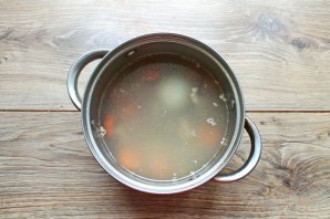 Бульон из куриных желудков Бульон из куриных желудков