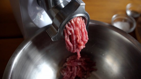 «Мясной заяц» из запеченного фарша «Мясной заяц» из запеченного фарша