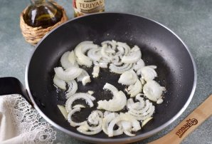 Гречневая лапша с овощами и соусом терияки Гречневая лапша с овощами и соусом терияки