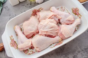 Кадера из куриных бедрышек Кадера из куриных бедрышек