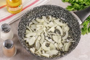 Куриные сердечки в красном вине Куриные сердечки в красном вине