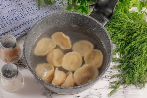 Пельмени с рыбой "По-сахалински" Пельмени с рыбой "По-сахалински"