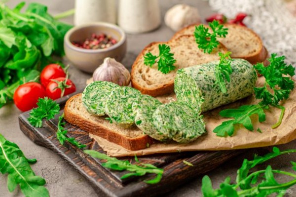 Зеленое масло с рукколой Зеленое масло с рукколой