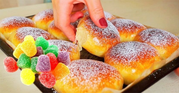 Пышные дрожжевые булочки с мармеладом булочки с мармеладом