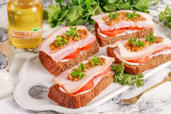 Бутерброды с беконом и горчицей Бутерброды