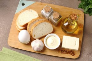 Бутерброды с плавленым сыром и яйцом Бутерброды с плавленым сыром и яйцом