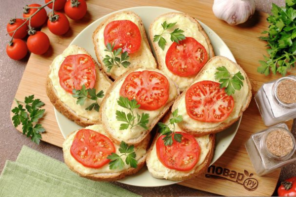 Бутерброды с плавленым сыром и яйцом Бутерброды