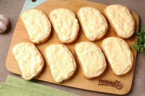 Бутерброды с плавленым сыром и яйцом Бутерброды с плавленым сыром и яйцом