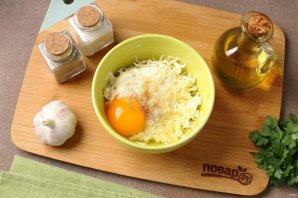 Бутерброды с плавленым сыром и яйцом Бутерброды с плавленым сыром и яйцом